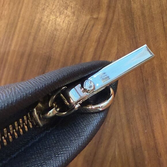 Kate Spade Saffiano Mini Sima Clutch Crossbody Purse Bag Minimal Metallic Gold - Picture 6 of 16